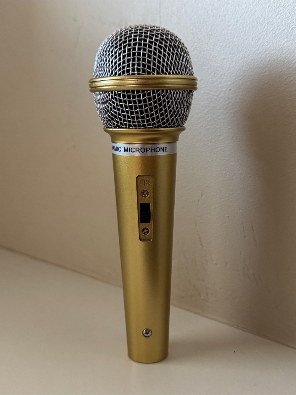 Gold Dynamic Handheld Microphone with On/Off Switch